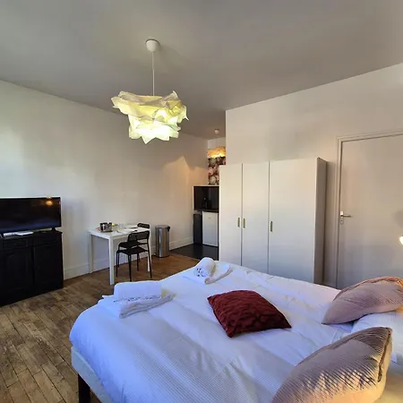 Le Favori - Lit King Size Et Parking Privé * Arras
